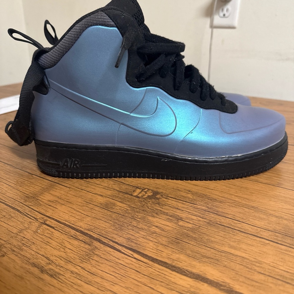 Nike Air Force 1s Foamposite Mids